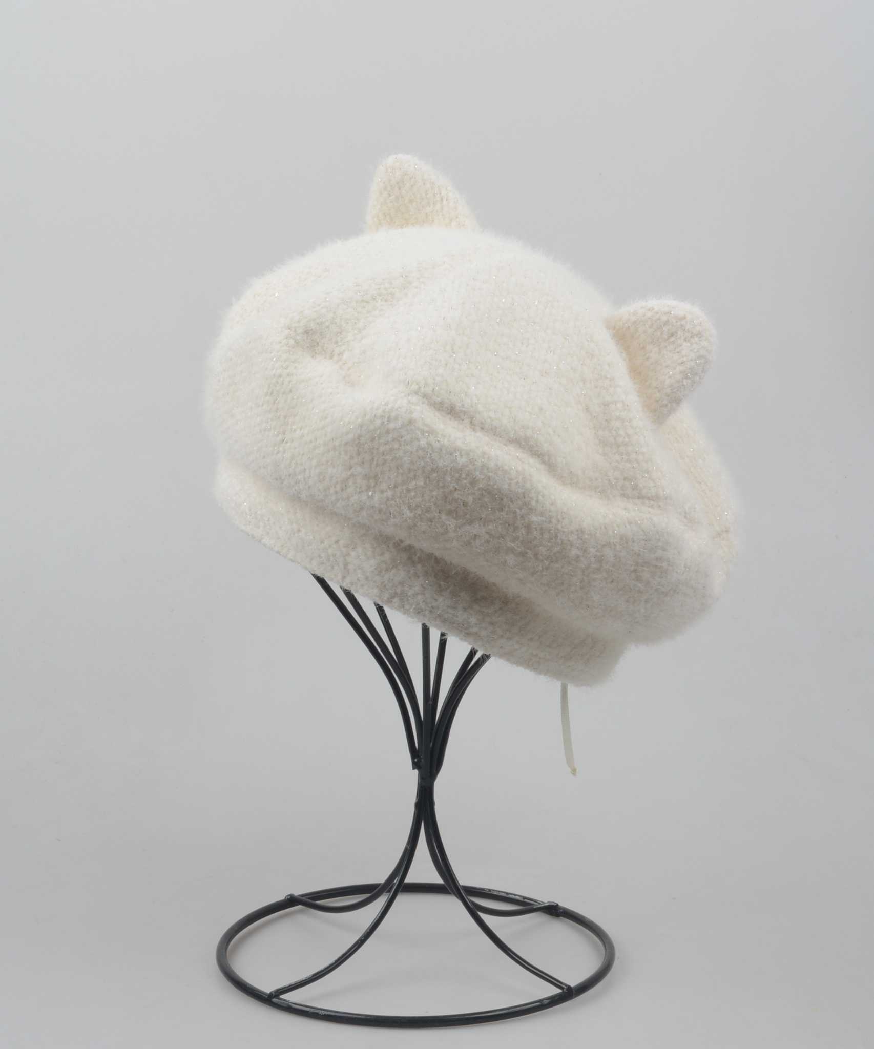 冬帽訂單生產(chǎn)